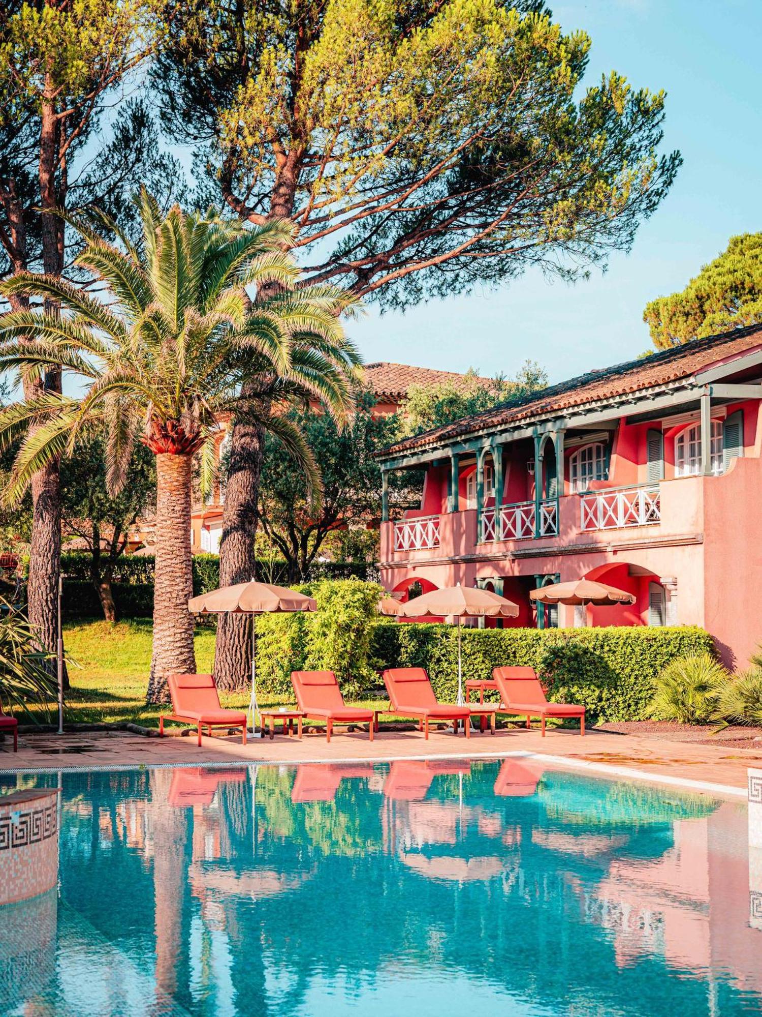 Domaine De L'Astragale Hotel กาสแซ็ง ภายนอก รูปภาพ