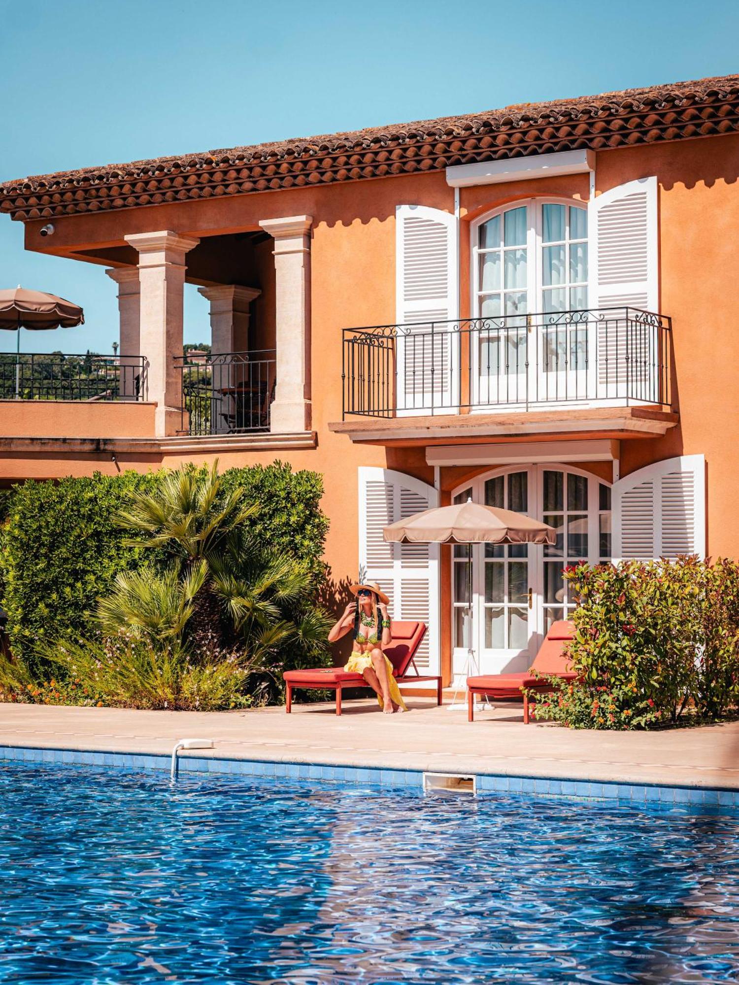 Domaine De L'Astragale Hotel กาสแซ็ง ภายนอก รูปภาพ